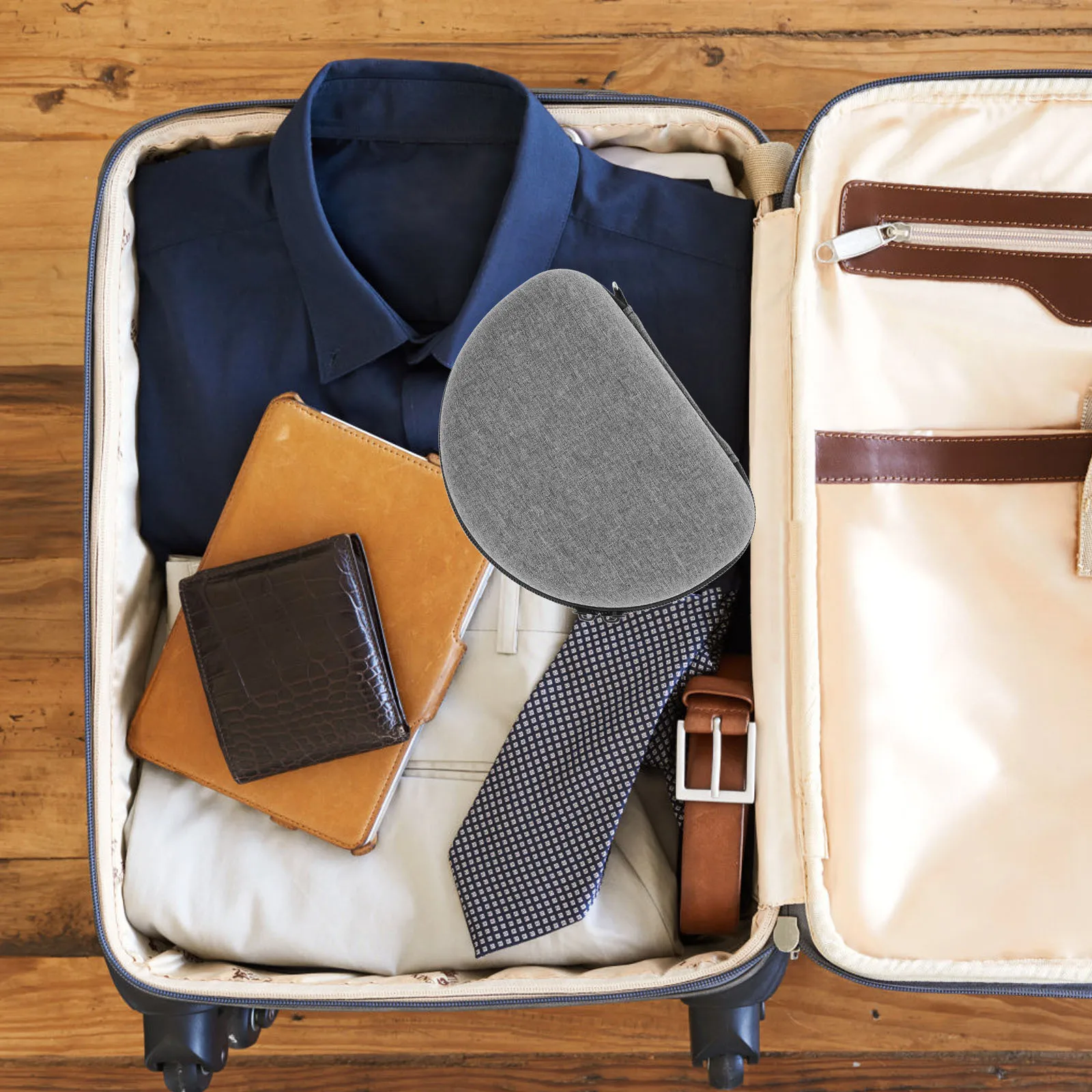 

Storage Case Sturdy Hard Shell Dark Gray Soft Interior Portable Travel Size Lightweight For Fullface Mask