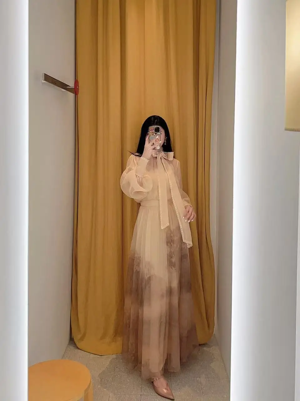 

Комплект из шифонового топа с рукавами-фонариками и юбки Ele Godd Print: Модный женский костюм для осени и зимы