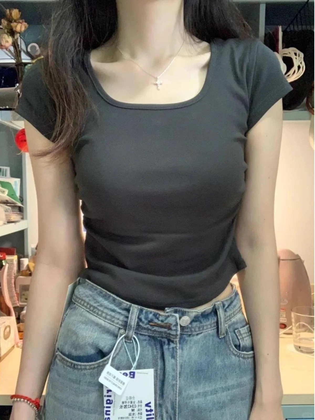 Slimming Effect White Short Sleeve Square Collar T-Shirt Women's Summer Pure Desire Sweet And Spicy Short Length Irregular Top