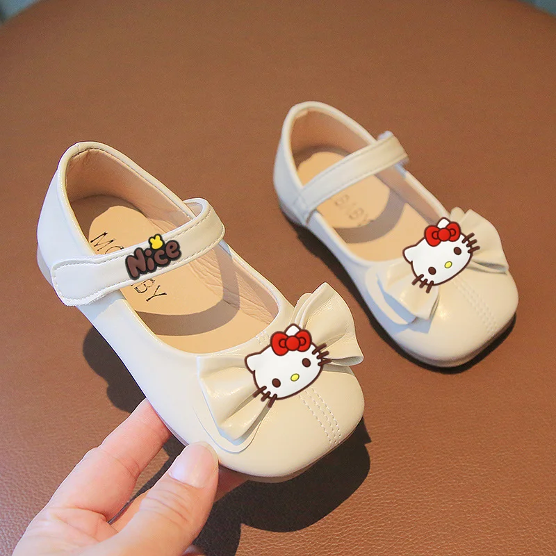 

spring autumn new girl soft-soled Casual shoes Sanrio Beach shoes summer spring sandals hello kitty kids bow baby Toddler shoes