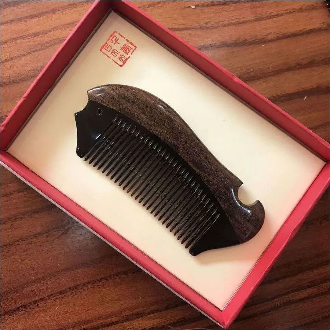 Pet Comb, Natural Horn Wood, Precious Fish-shaped Horn, Sandalwood Hair Comb Engraved A Graduation Souvenir