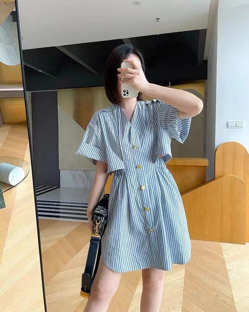 fenggejiwo vertical stripe hollow waist V-neck buckle dress retro navy style striped shirt dress classic color scheme fabric w