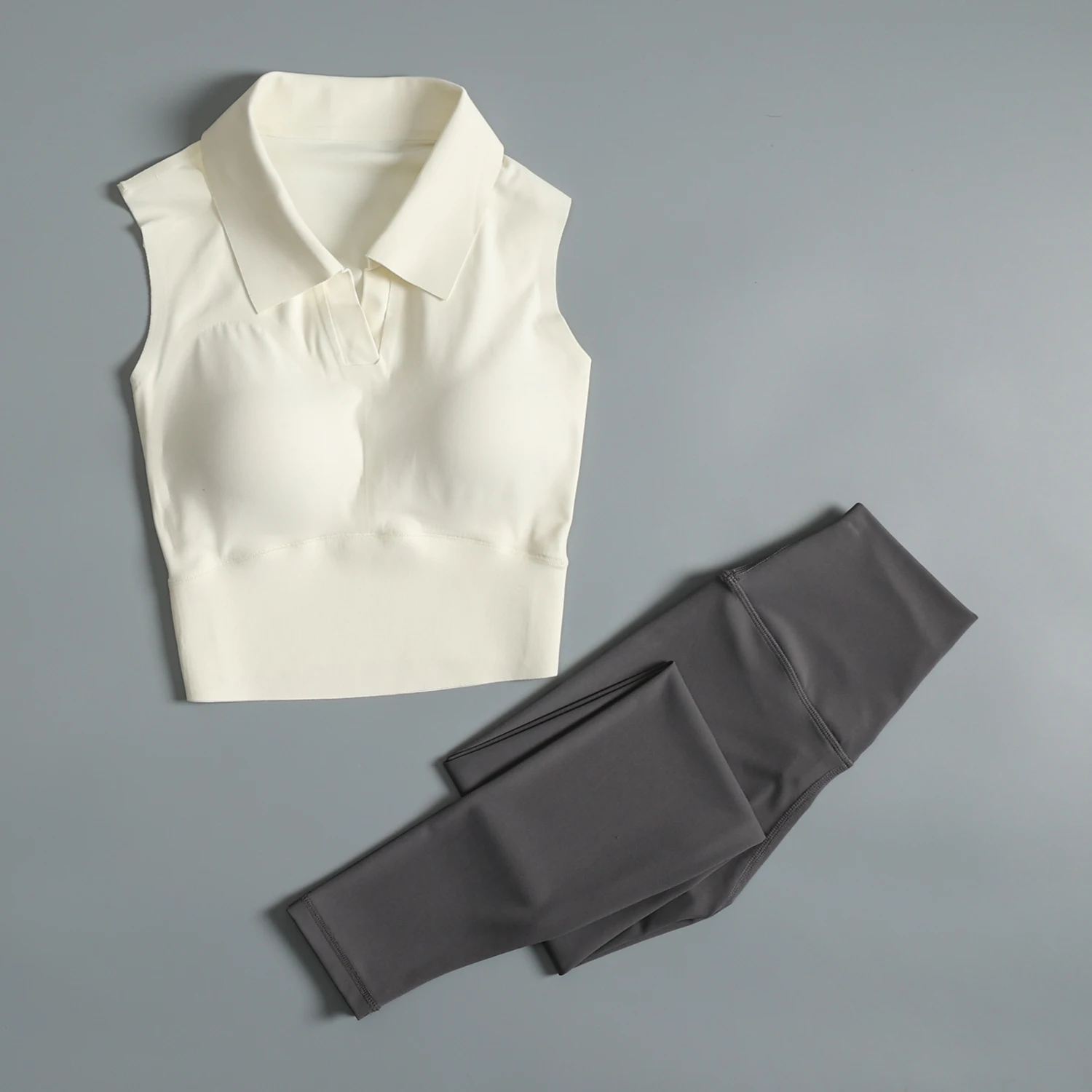 Terno esportivo de alto valor para mulheres no verão, treinamento de ginástica, secagem rápida com almofada no peito, colete, cintura alta, levantamento de quadril, corrida, ioga