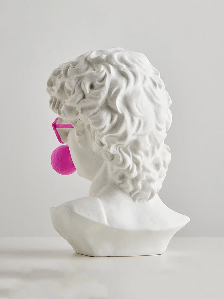 Creative Fashion David Sculpture Desktop Ornaments Blowing Bubbles Figure Statue Resin Crafts Model Home Decoration Accessories