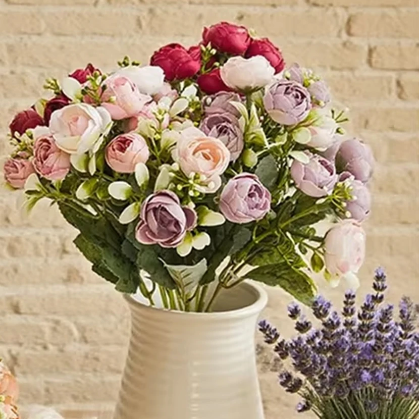 

1PC 15 Heads Silk Roses Small Tea Bud Wedding Outdoor Party Home Room Floral Arrangement Christmas Decoration Artificial Flowers