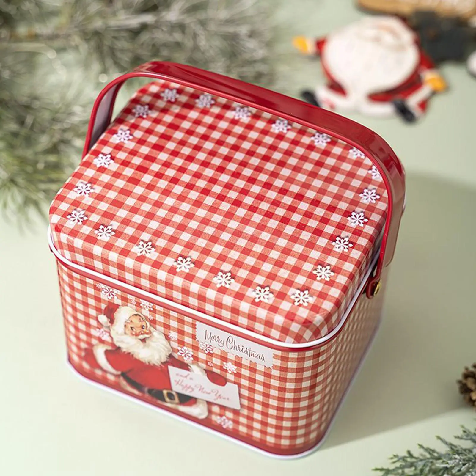 Christmas Treat Boxes 6-Piece With Handle Tinplate Cookie Container Treat Box For Kids Family Cake Snack Crafts Chocolate