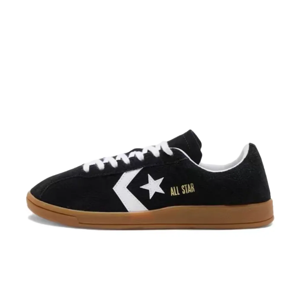 Converse Classic Trainer Suede Unisex Low-Top Sneakers  Black, Comfortable Fit & Versatile Style A16534C