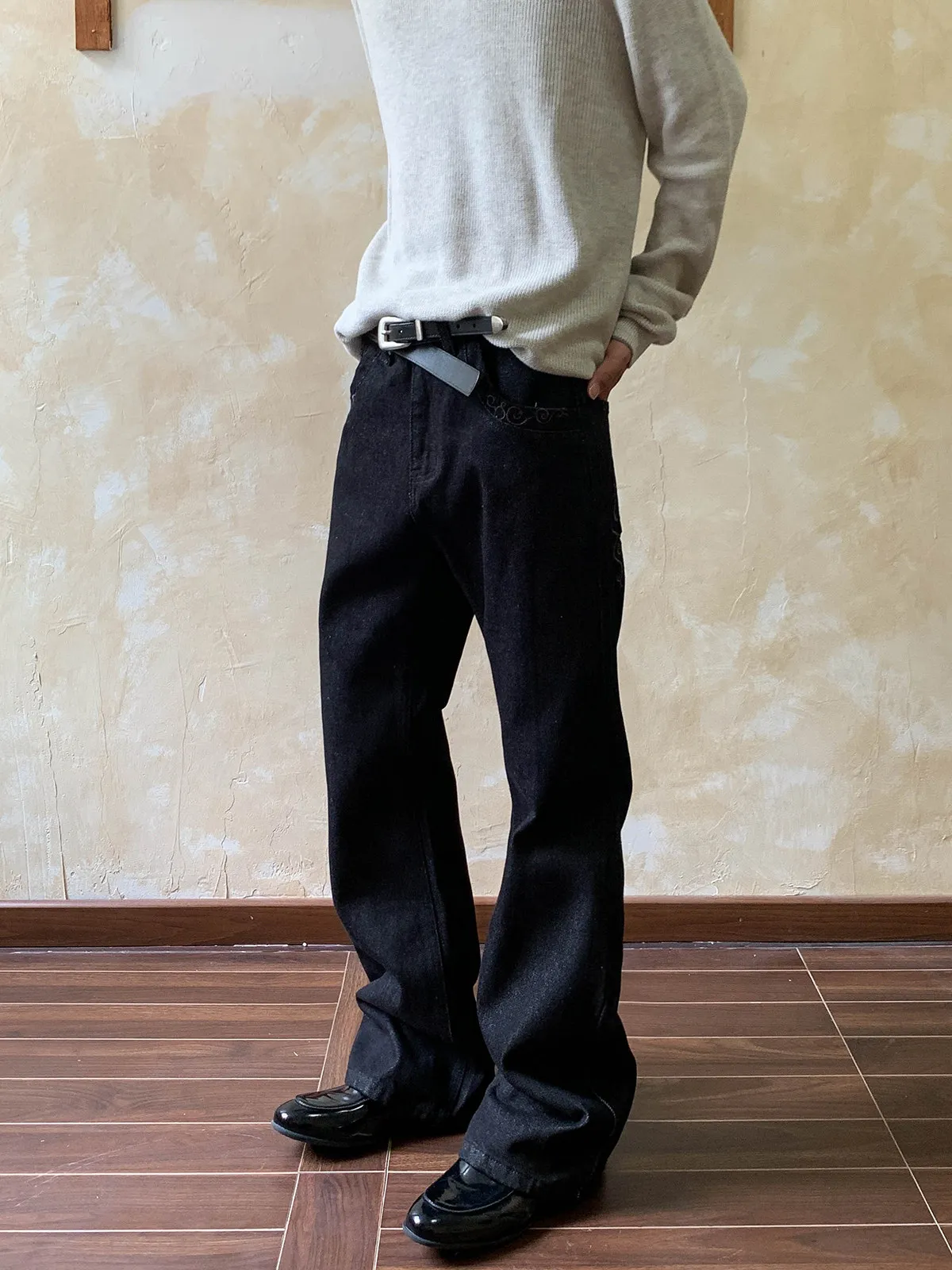 

American Retro Embroidered Design Men's Slim Fit Jeans Flared Denim Pants Youthful Popular Straight Leg Loose Fit Jeans