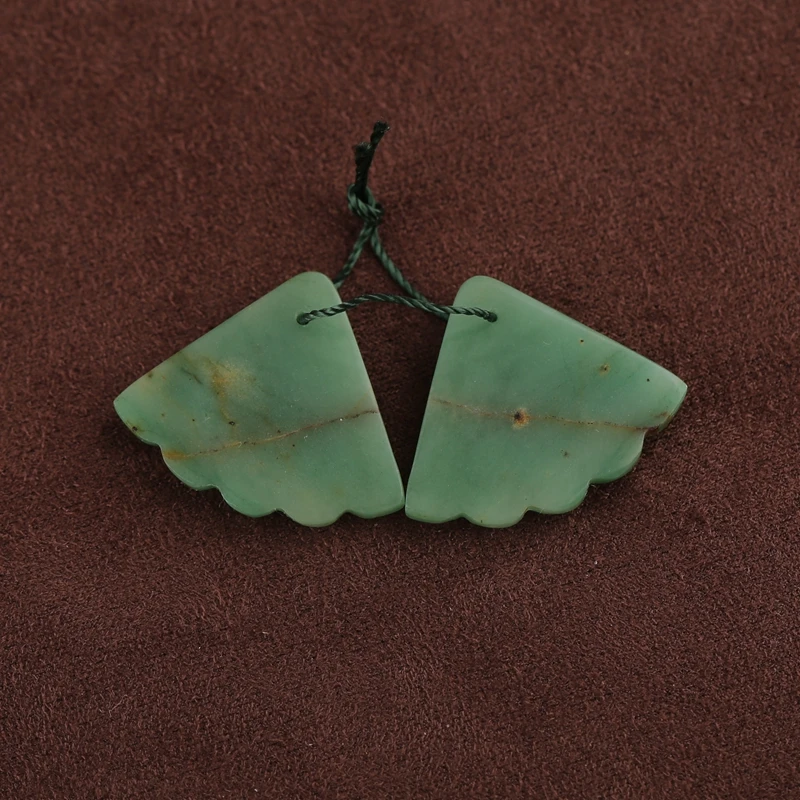 Natural Green Aventurine Ginkgo Leaf-Shaped Earrings for Women Simple Fashion Handmade DIY Gemstone Jewelry 27x22x4mm 6.9g