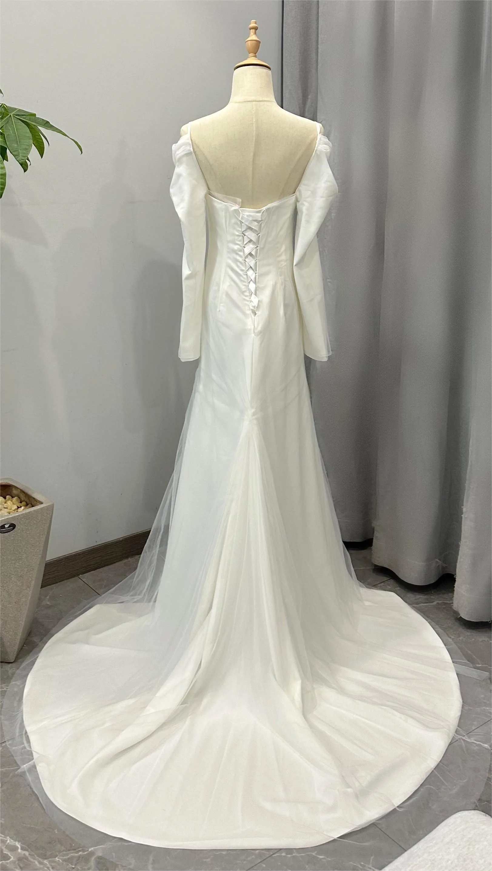 Long Sleeved Light Wedding Dress Simple Elegant Off The Shoulder Long Tail Mermaid Princess Gowns Vestido De Novia Casamento