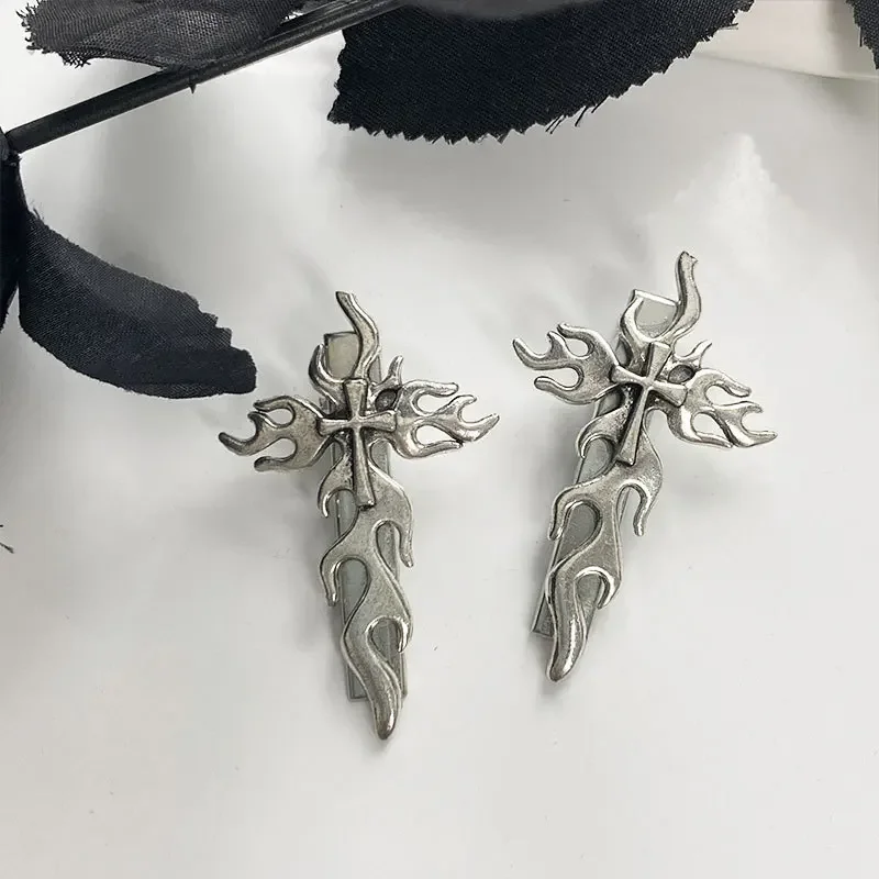 Vintage Y2k Punk Cross Metal Hair Clips Accessories for Women Trendy Cool Barrettes Gothic Girl Hairpin Party Gifts Headdress