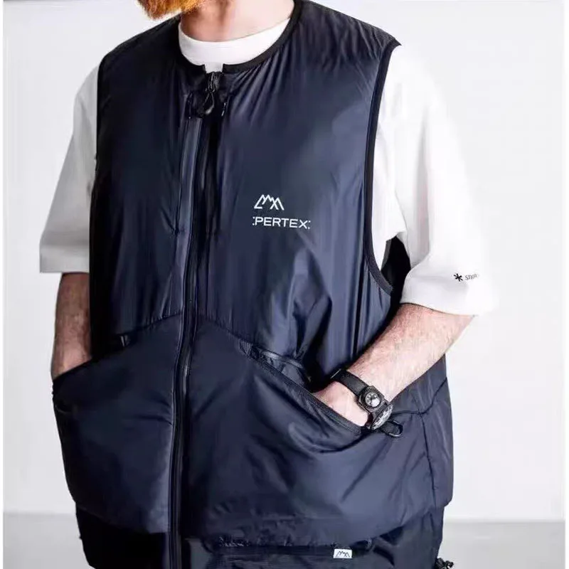 

Утепленный хлопковый жилет West Mountain Good Cow: комфортный, водонепроницаемый, ветрозащитный, функциональный, повседневный, модный.