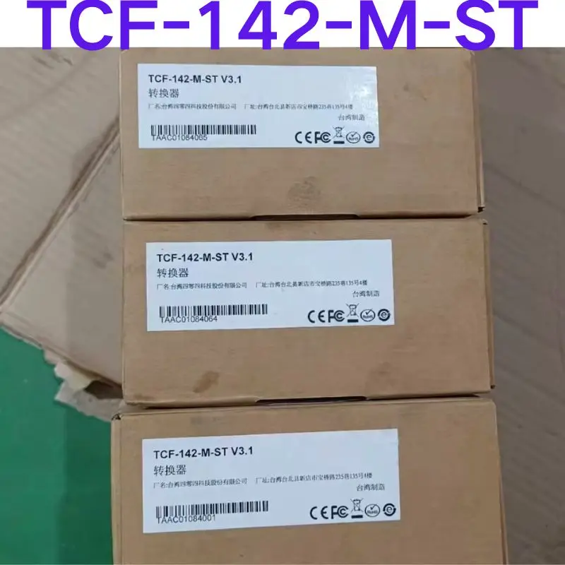 

brand-new, MOXA multimode fiber optic converter TCF-142-M-ST