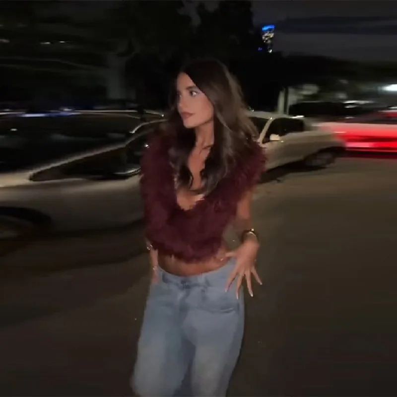 女性のセクシーなローネックフェイクファーぬいぐるみ服エレガントなバックホローレースアップクラブパーティーフード付きトップス秋の新しいソフトハイストリートウェア