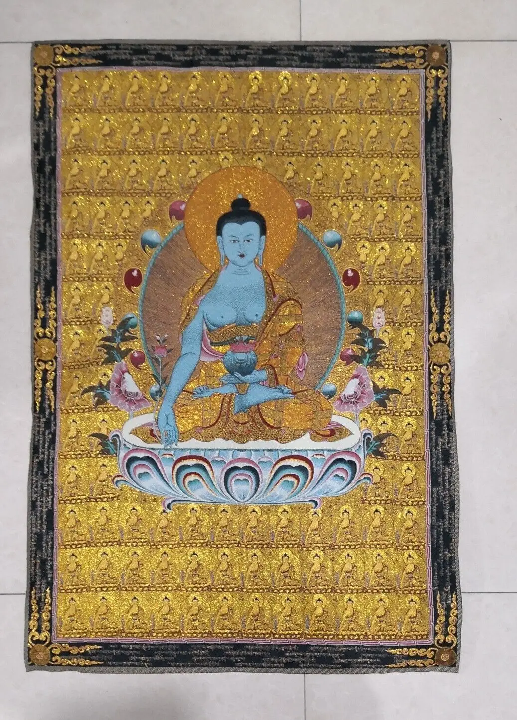 36" Tibet Tibetan Cloth Silk Buddhism Medicine Buddha Tangka Mural Collection Nice Art Work