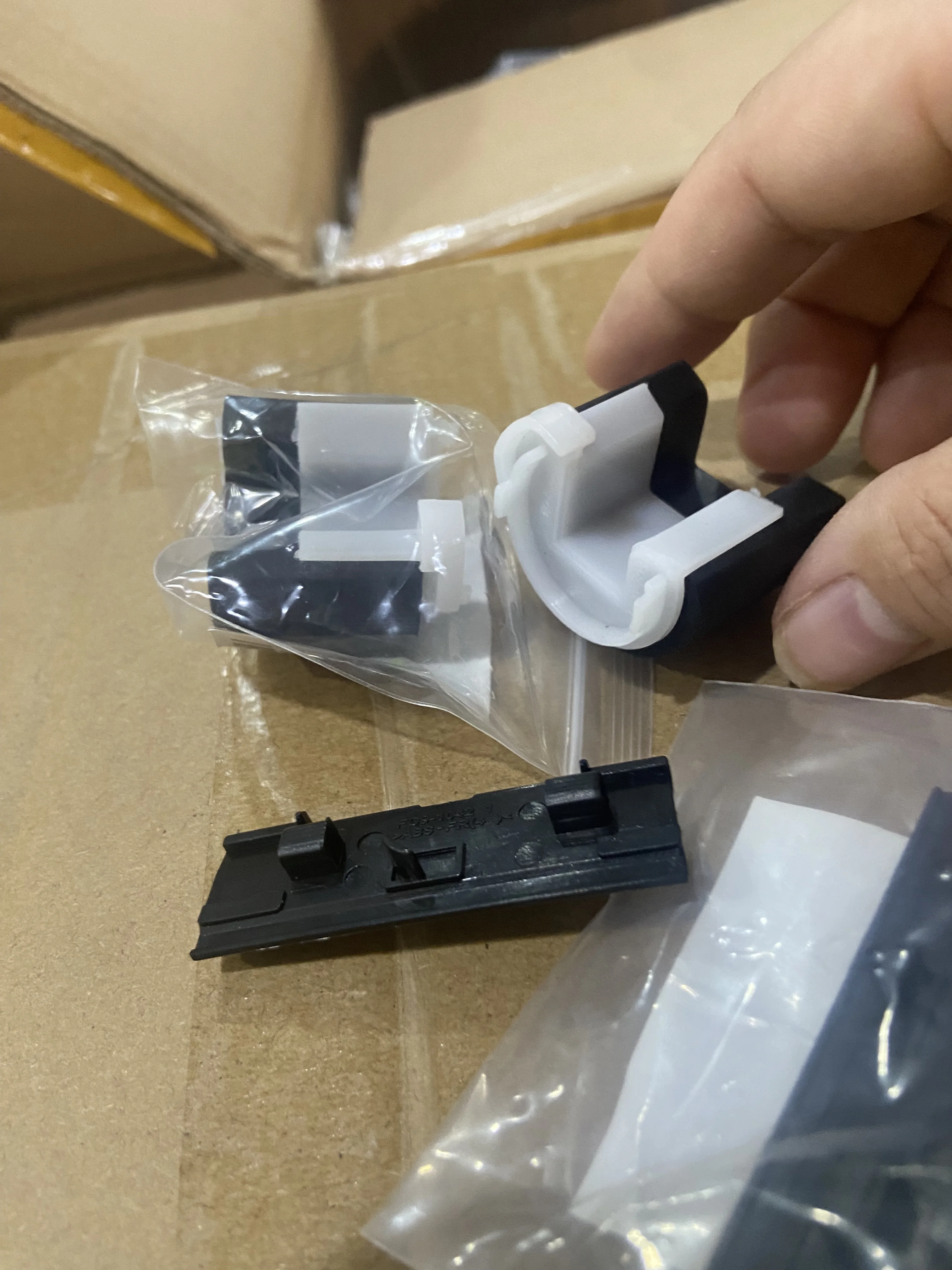 

10 шт. FL3-1352-000 для Canon IR 2002 2002G 2202 2204N 2206i 2206AD 2525 2520 2530 2535 2545 пикап роликовый принтер копировальный аппарат