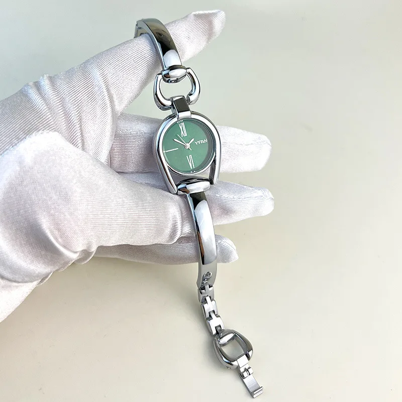 Women's Watches Mori Style Elegant and Versatile Pointer Type Retro Ladies Metal Chain Bracelet Watch Fashion Wristwatches