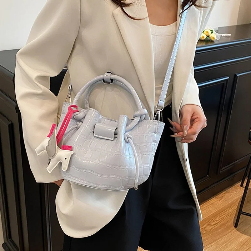 

Классическая и элегантная женская сумка через плечо от известного дизайнера, роскошная брендовая кожаная сумка, изготовленная для комфорта