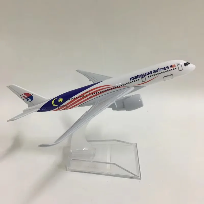 

16cm Air Malaysia Airlines Airbus 350 Airplane Model 1:400 Scale A350 Alloy Metal Plane Model Aircraft Kid Christmas Gifts