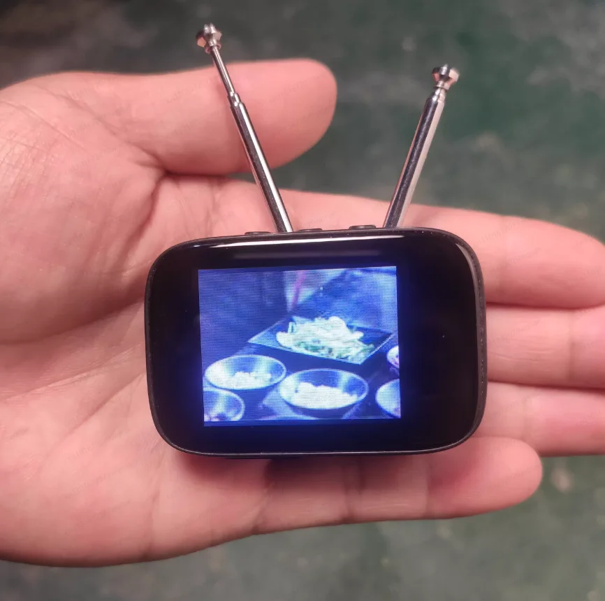 

Миниатюрный рабочий телевизор для кукольных домиков | Миниатюрный экран для сцен и диорам из игрушечных моделей