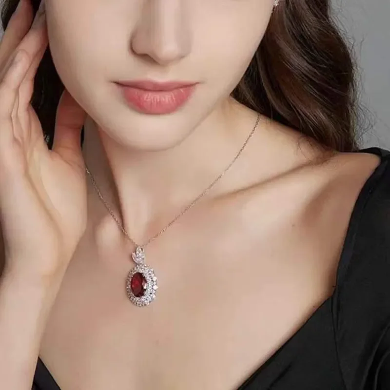 Internet celebrities with the same S925 silver collarbone chain new hot high-end natural necklace commuter simple temperament