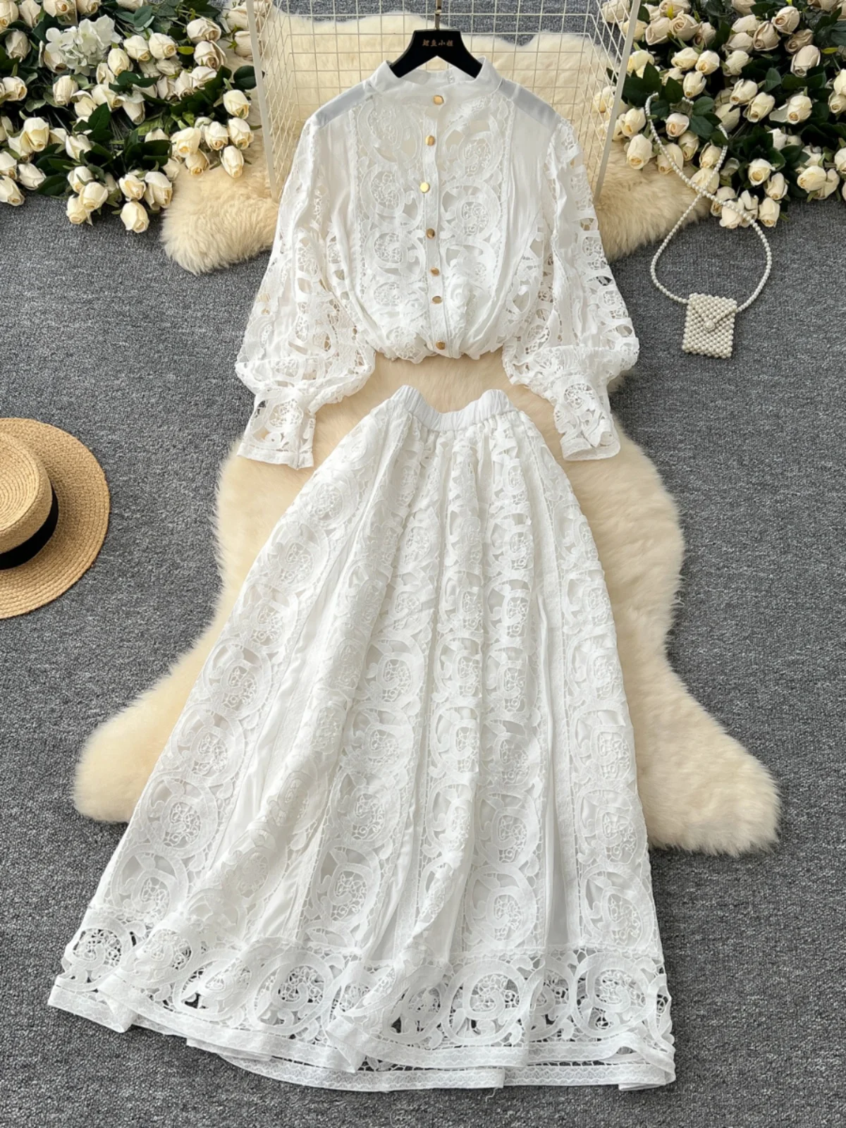 

Faionable Anti-Aging Lace Lantern Sve irt And High Waist Knee-Length Skirt Women's Set Hollow out Design Student orm