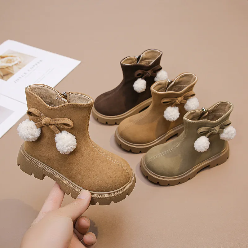 Children Cotton Boots Warm Cute Hairball Girls' Boots Comfortable Soft Sole Kids Shoes Fashion Suede Leather Kids Ankle Boots