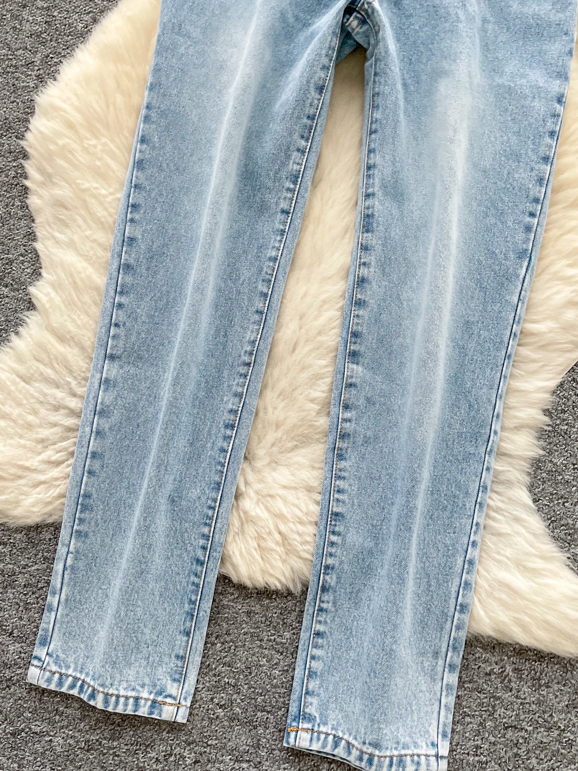 

Облегающие джинсы с высокой талией, светло-голубые джинсы, женские повседневные осенние модные длинные брюки-карандаш, чистый цвет для поездок на работу и ветер