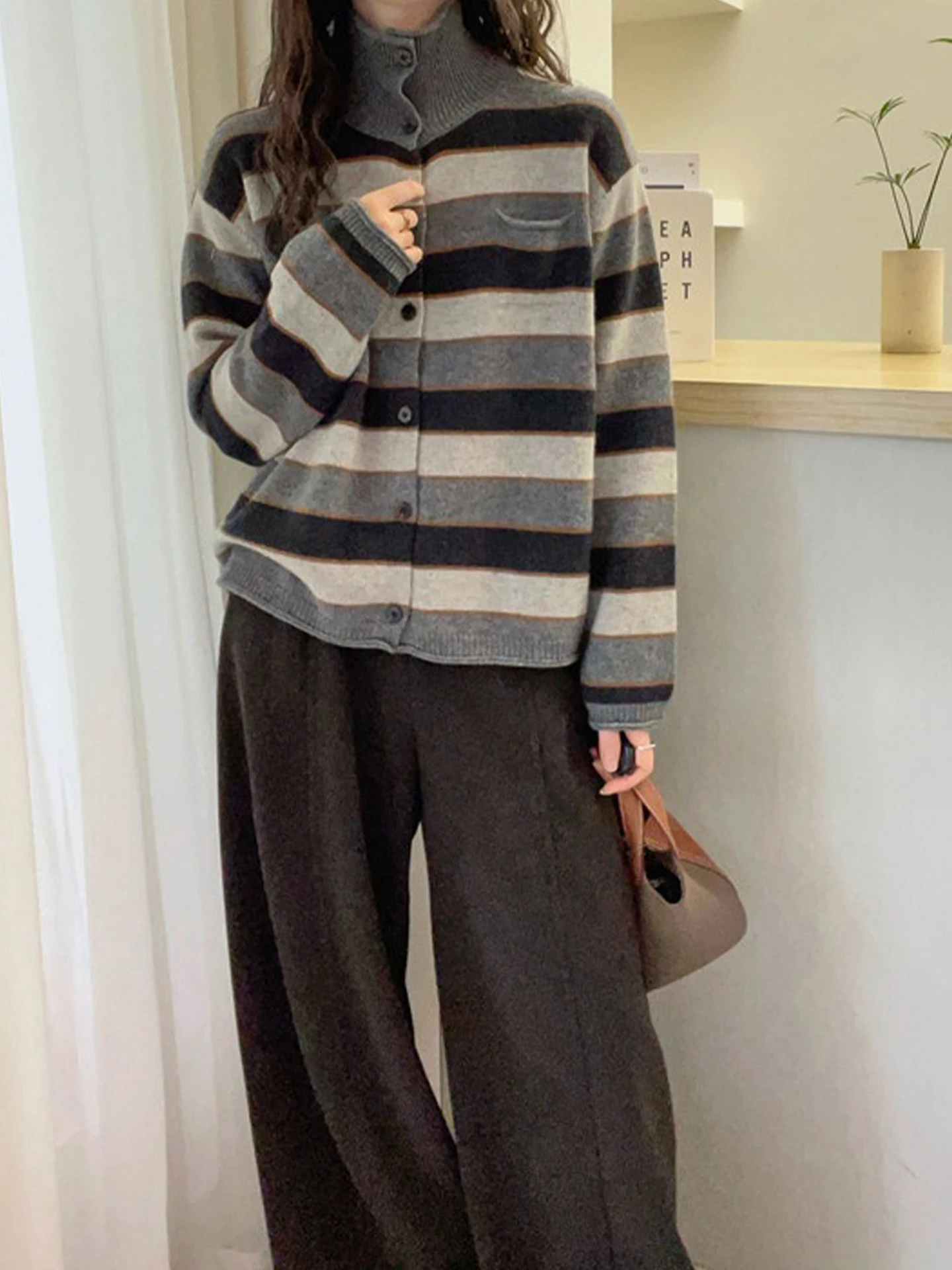 Korean Sle Long Sve Color Blo Striped Knit Sweater High Collar Camere Winter New Faion Anti Aging Women's Top