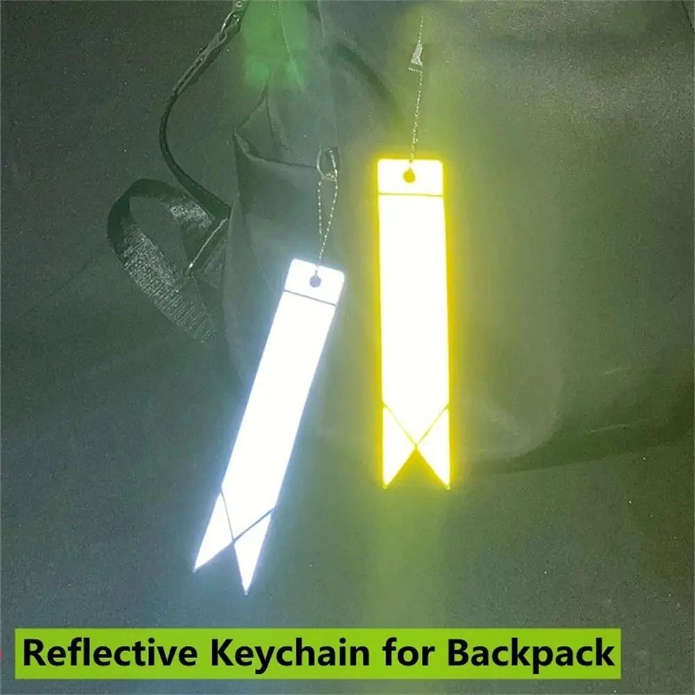 Reflective Keychains Safety Protection Bag Pendant Car Keyrings Auto Decoration Ornament Night Traffic Safety Marker Accessories