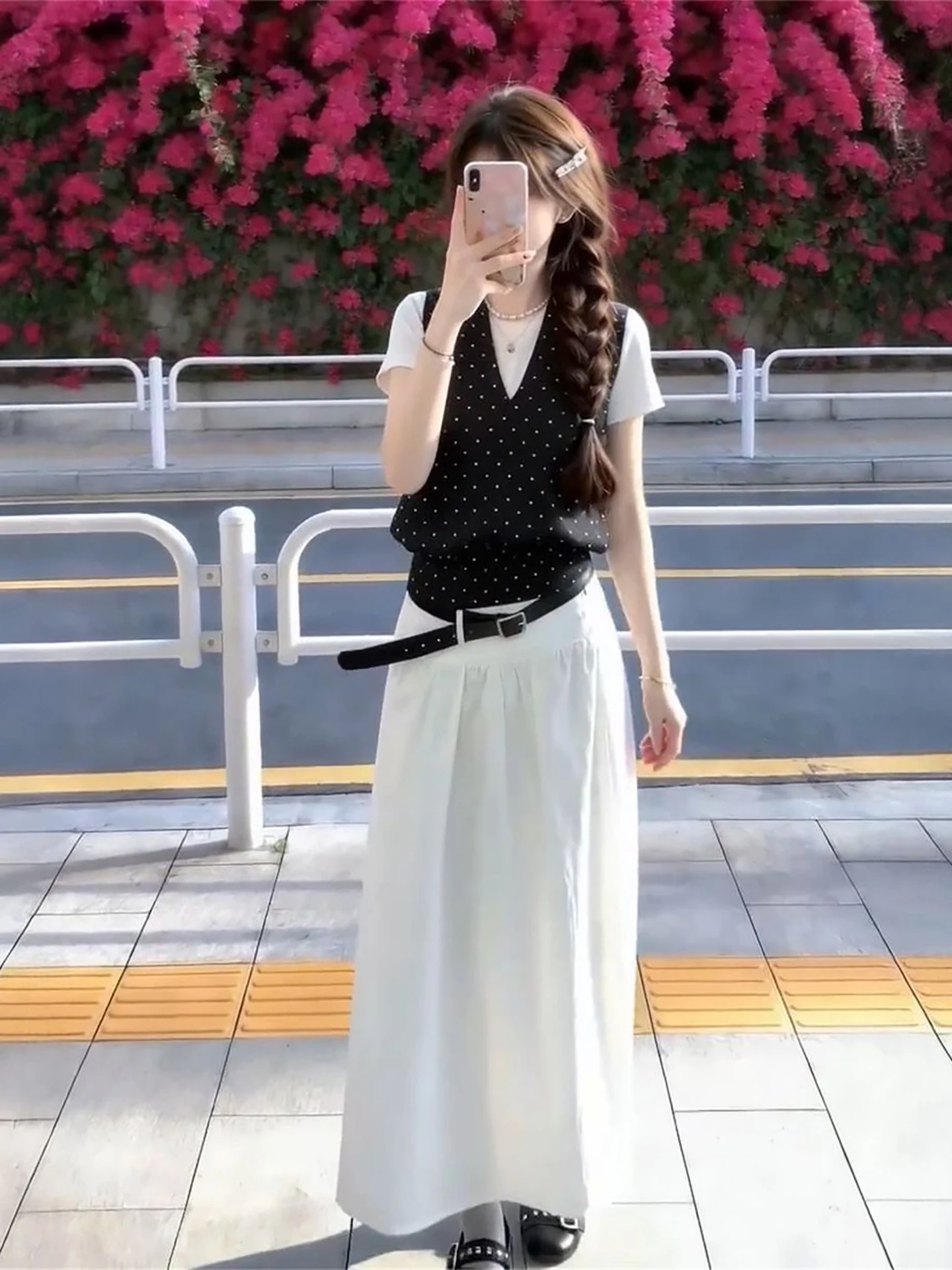 

Elegant Gentlewoman's Three-Piece Set V-Neck Polka Dot Vest White Top High Waist Skirt Soft Spring Fashion Women's Ensemble