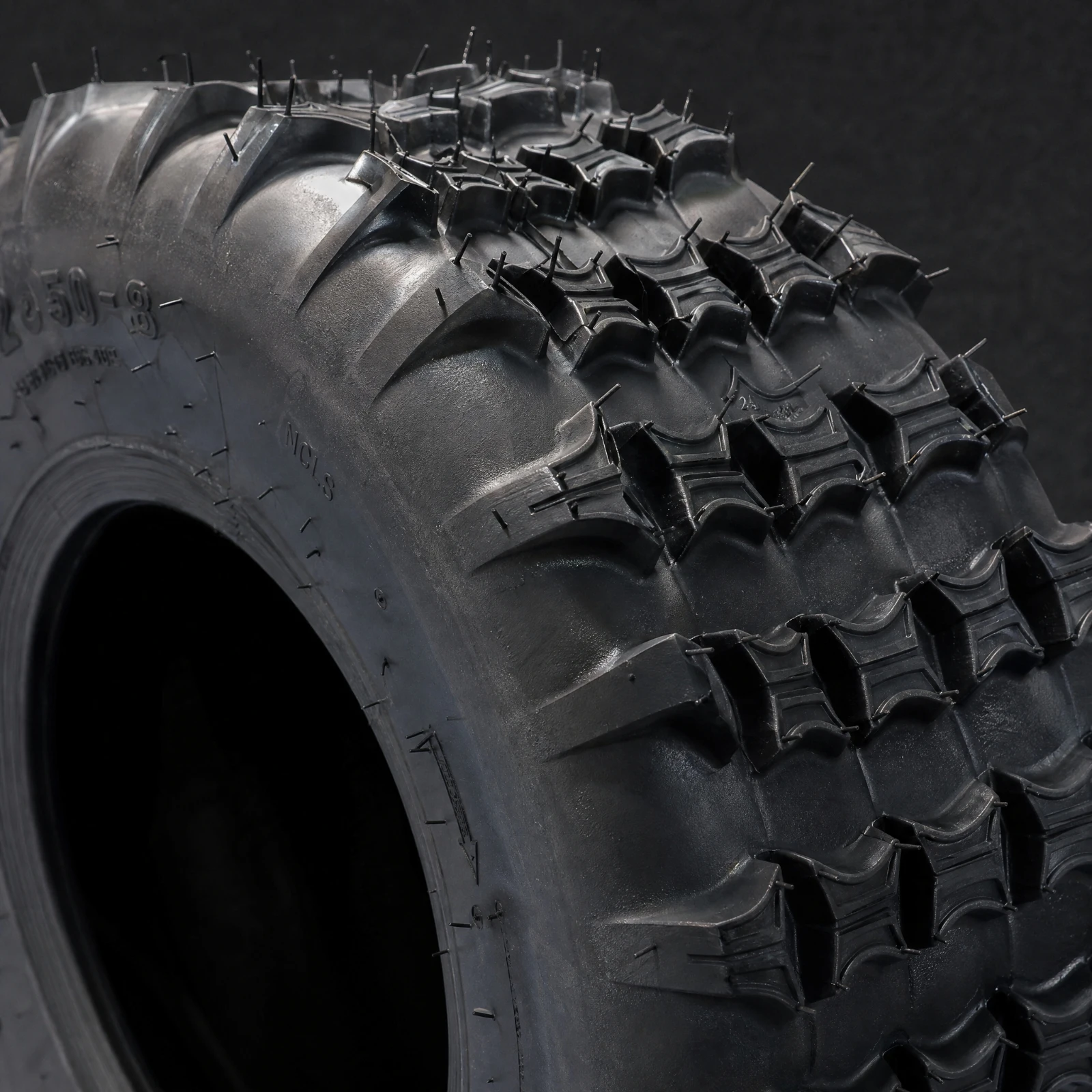 18X9.50-8 Tubeless off-Road Tire Wear Resistant 18X9.50-8 All-Terrain ATV Tire Tires Directional Grip Thickened
