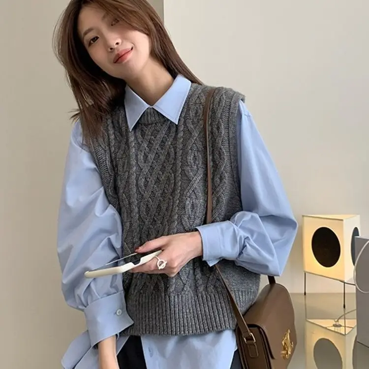 Women's Knitted Knit Vest Twisted Autumn Winter New Style Layering Loose Versatile Sweater Tank Top round Neck Commute Style