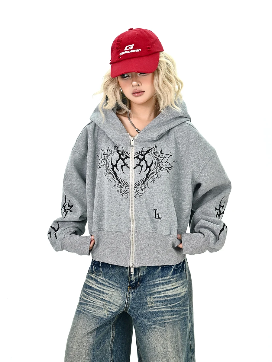 

Женский свободный кардиган с капюшоном и вышивкой в виде сердца, в стиле BF College, осенняя новинка, уличная мода