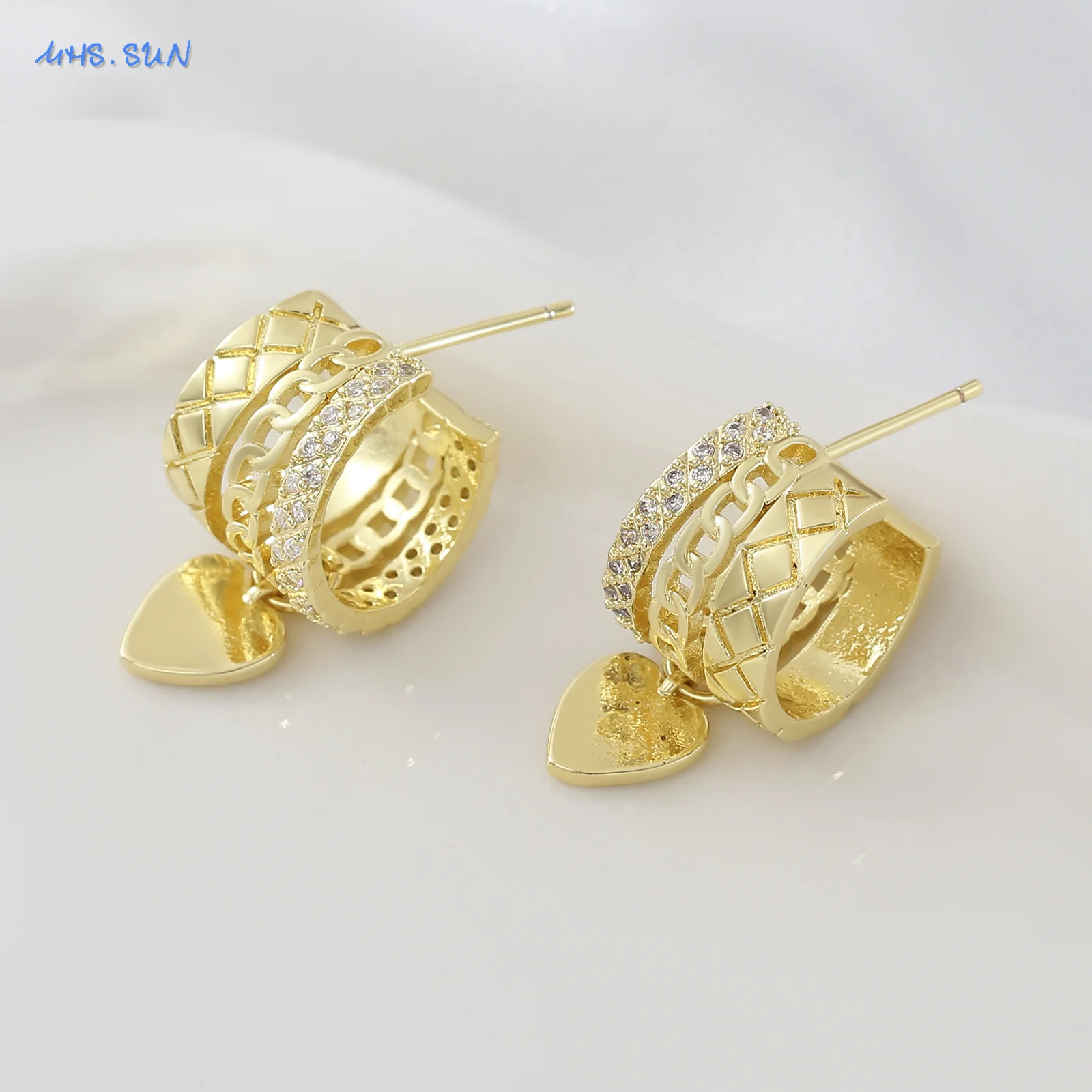MHS.SUN موضة زركون الحب القلب إسقاط أقراط للنساء مزاجه الذهب اللون القرط ثقب الأذن مجوهرات حفلة هدية