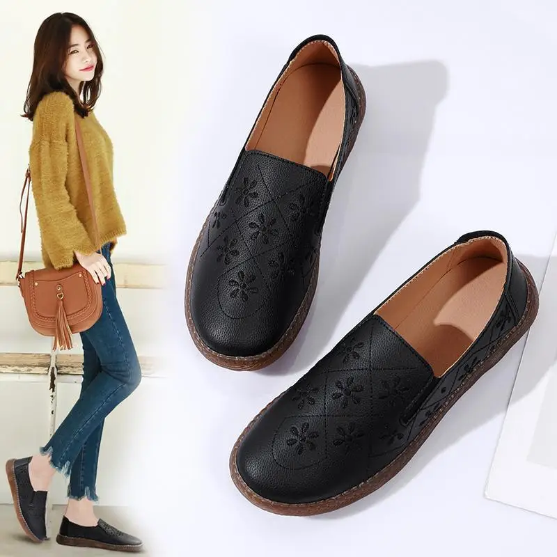 Soft-soled shallow-mouth flat-soled grandma shoes Mokasin women's leather ballet single loafers luxury