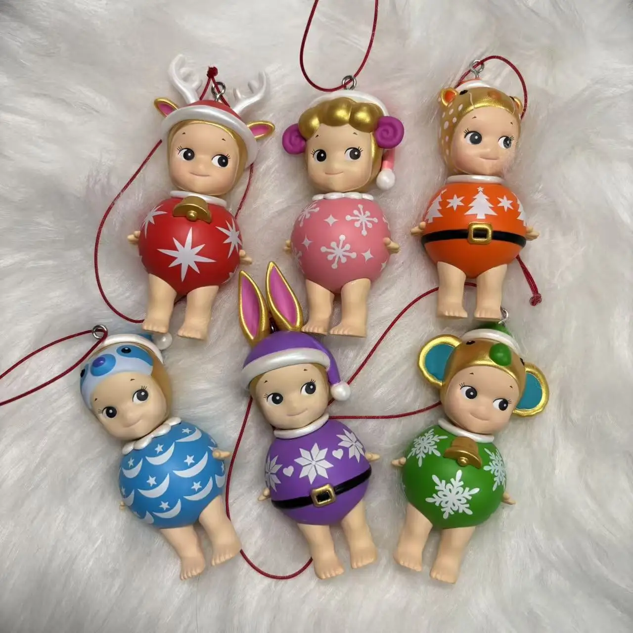 

Мини-фигурка Сонни Ангела, рождественское украшение, 2023, слепая коробка, загадочная коробка, олень, гепард, коала, ленивец, кролик, овца, SAS65883