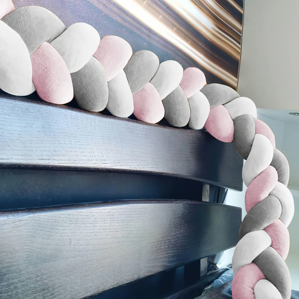 

Бампер для детской кроватки длиной 2 м, 3 м, 4 м, завязанная плетеная коса ручной работы, плюшевая защита для кроватки, декор для детской комнаты