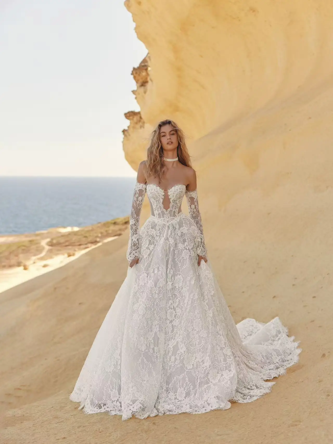 Vintage Bridal Gown Off‑the‑Shoulder Long Sleeves Deep V Neck Full Lace A‑Line Wedding Dress Lace‑Up Custom Made For Beach Dress