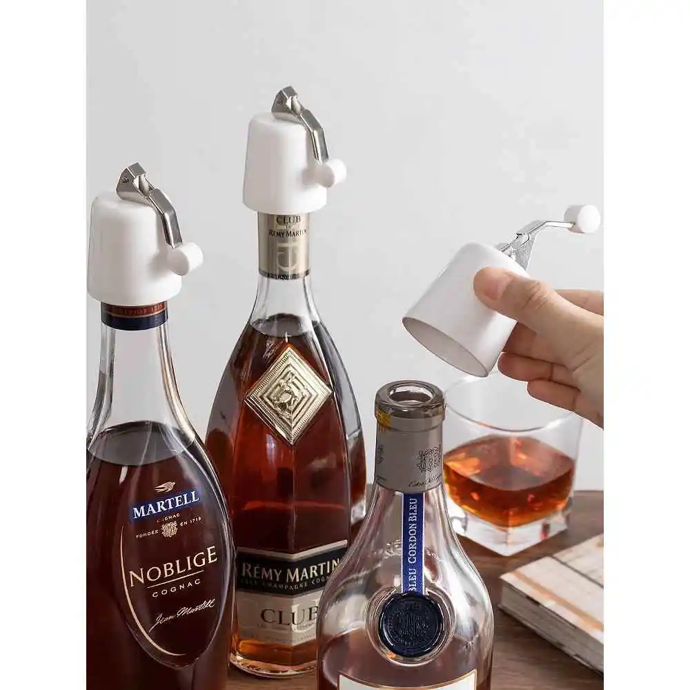 Innovative Elephant Glass Bottle Stopper for Red Wine Champagne Soda Sealed Wine Bottle Stopper Kitchen Dining Tableware