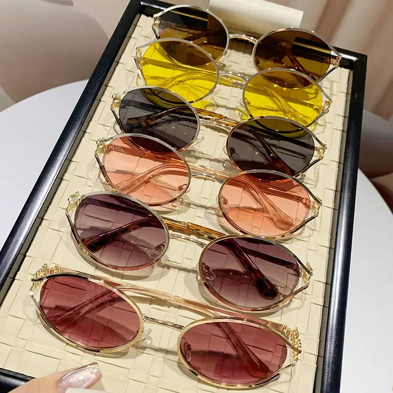 1PC New Personality Sunglasses Women Oval Metal Sunglasses Summer Letter Driving Sunshade Glasses Gift 200000297