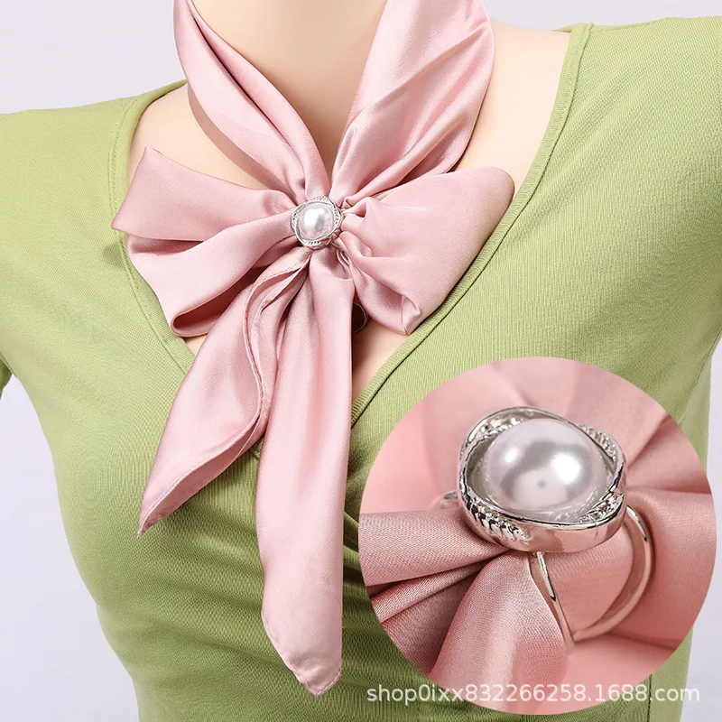 2022 new fashion small silk scarf buckle summer non-slip corner knot buckle female waist hem buckle dual-purpose brooch