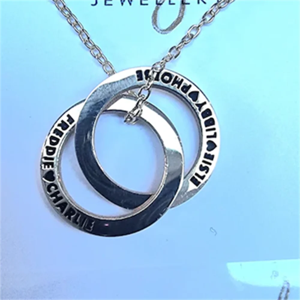 

Custom Name Jewelry Gifts for Mom Necklace with Kids Names Mothers Family Necklace Stainless Steel Necklace For Family