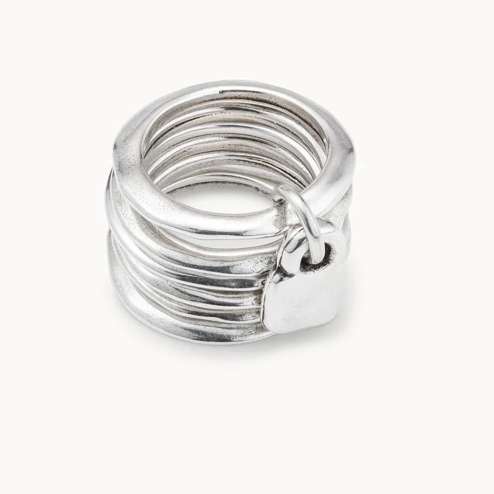 2025 Spain's best-selling exquisite and unique gold and silver geometric six ring ring ring, niche design, romantic metal style