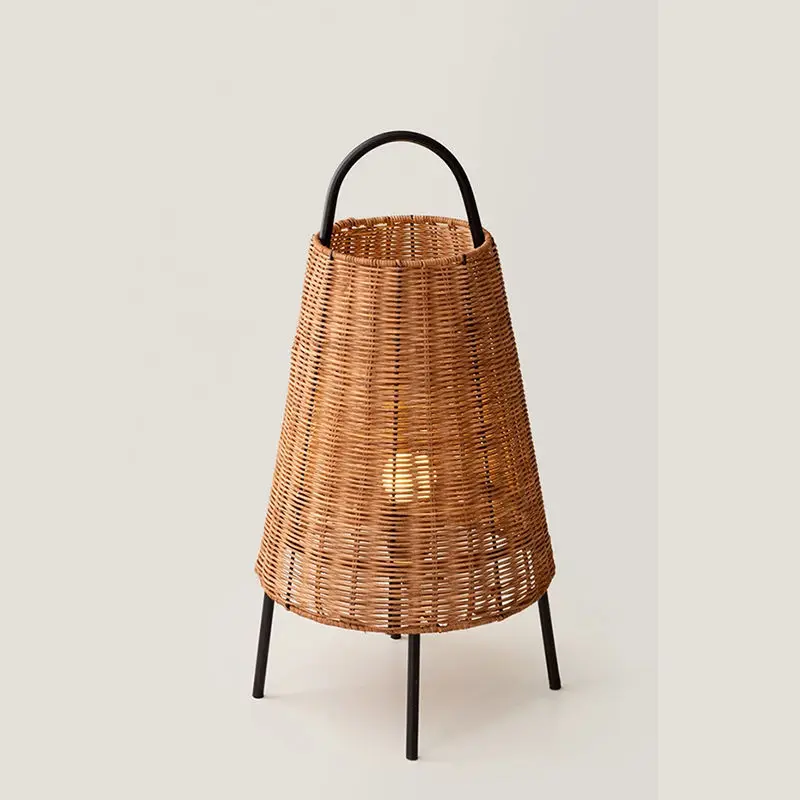 

Wabi-wind rattan basket floor lamp retro homestay home living room creative Japanese ins atmosphere table led floor lamp