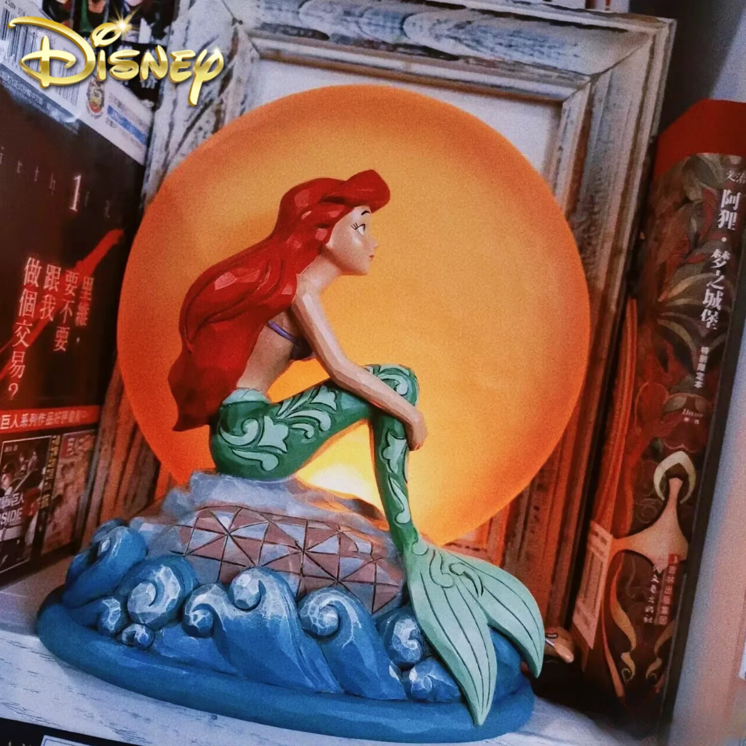 

Disney Genuine Little Mermaid Princess Moonlight Ariel Anime Figure Model Ornaments Can Be Bright Lights Birthday toy Gift