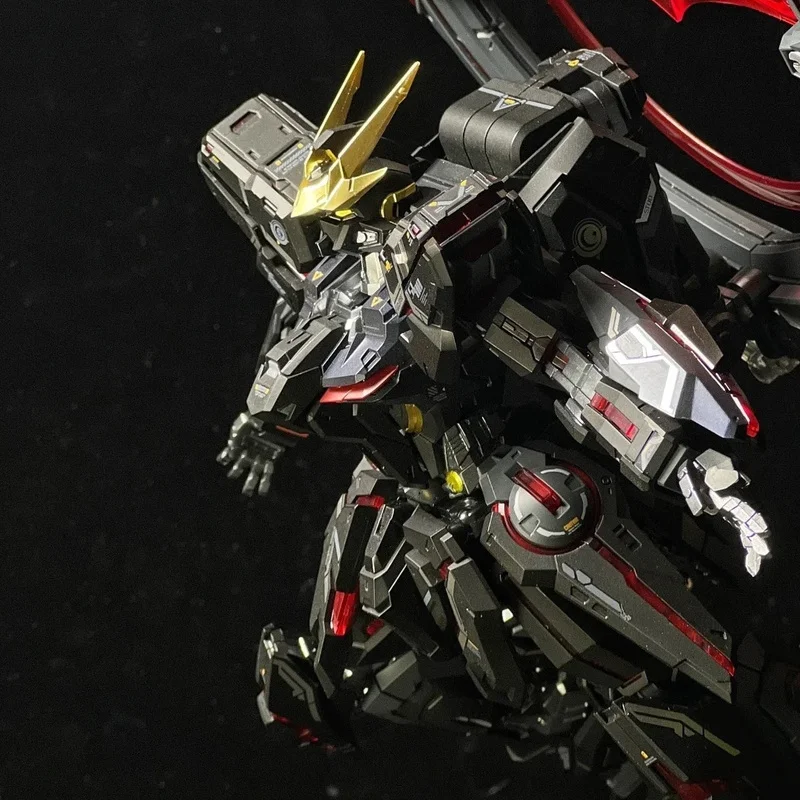 

Soul Glow Black Eternal Night Shine Light Eater Ultra Model Action Figure 1/100 Scale Assembly Required Toy for Collectors