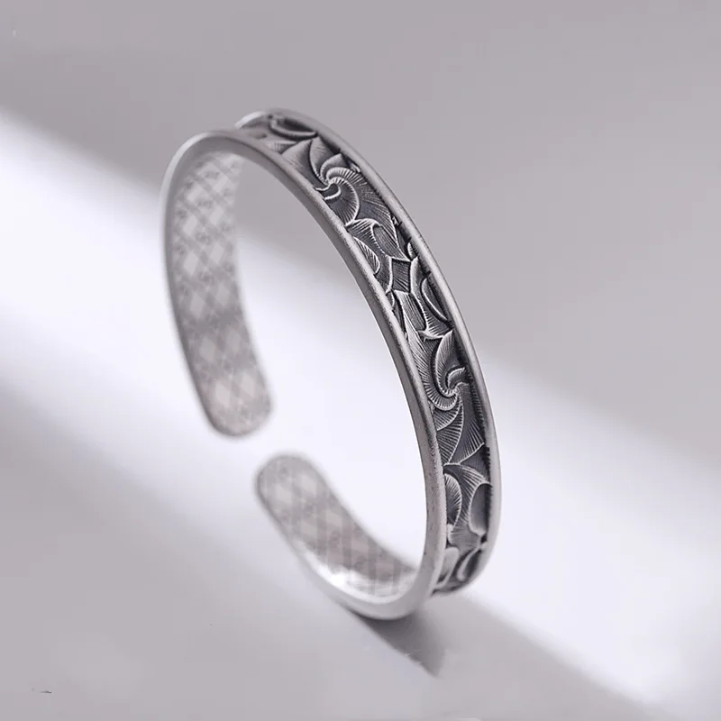 Vintage With Versatile Concave Irregular Patterns, Mesh Floral Base Pattern, Open-End Thai Silver Bracelet