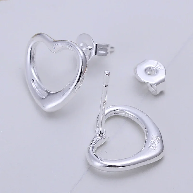 High Quality 925 Sterling Silver Tiny Love Heart Stud Earrings For Women Girl Trendy Birthday Party Jewelry Gift Wholesale