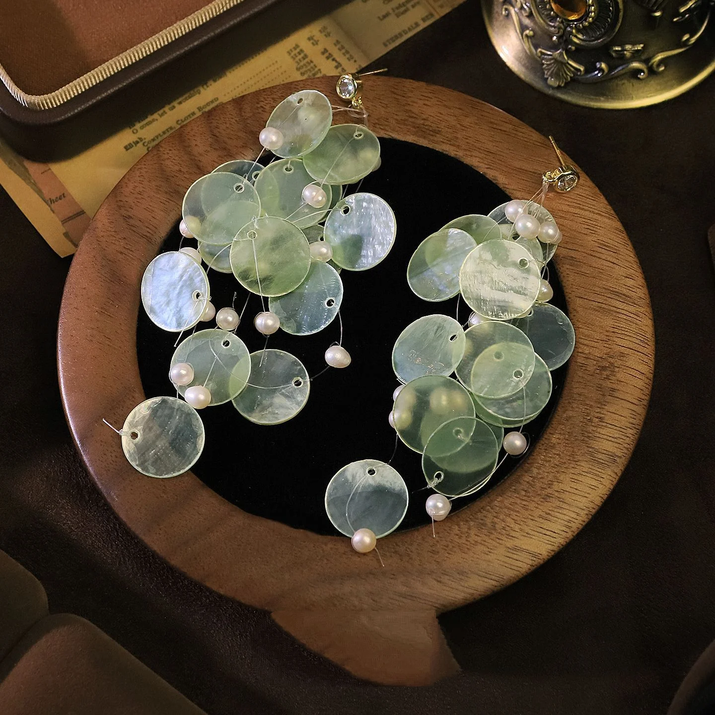 Original Design Freshwater Pearl Green Shell Fishing Line Earrings Elegant Jewelry for Women Long Drop Earrings Fashion Jewelry